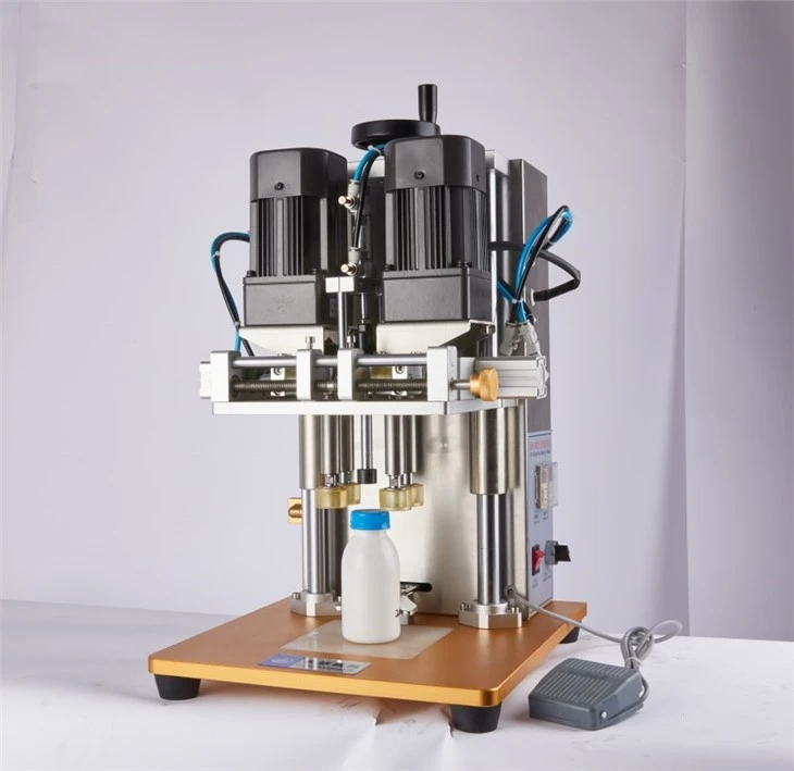 Máquina tampadora de spray semiautomática